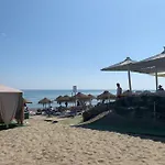 Beachside In 马尔韦利亚