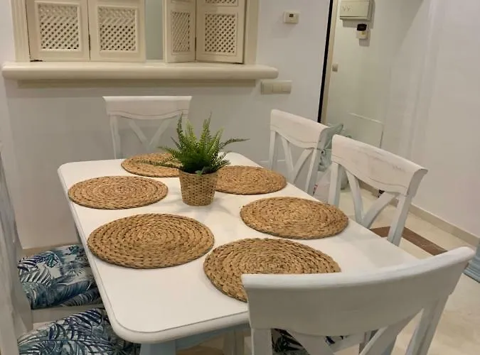 Beachside In شقة ماربيا