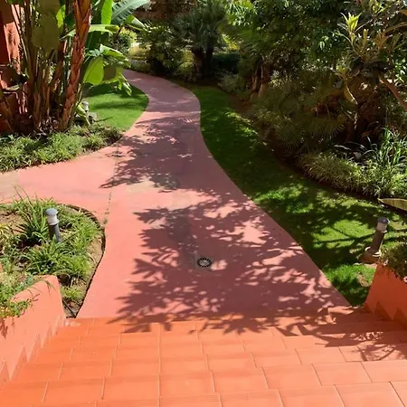 Beachside In Apartament