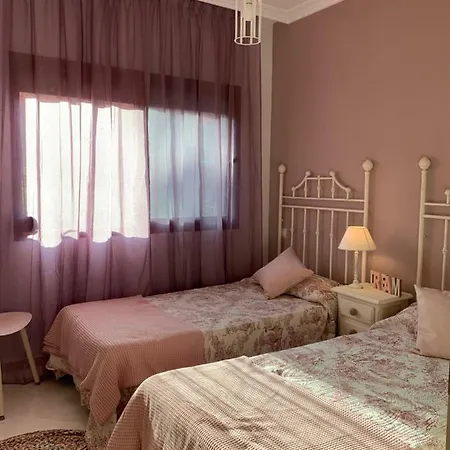 Beachside In Apartament *