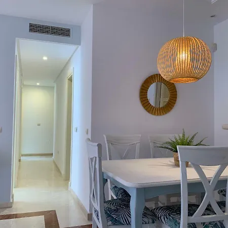 Beachside In Apartment