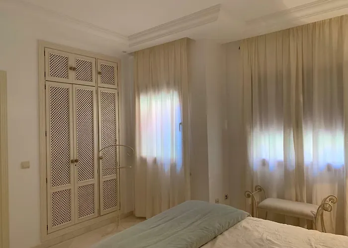 Beachside In * Marbella