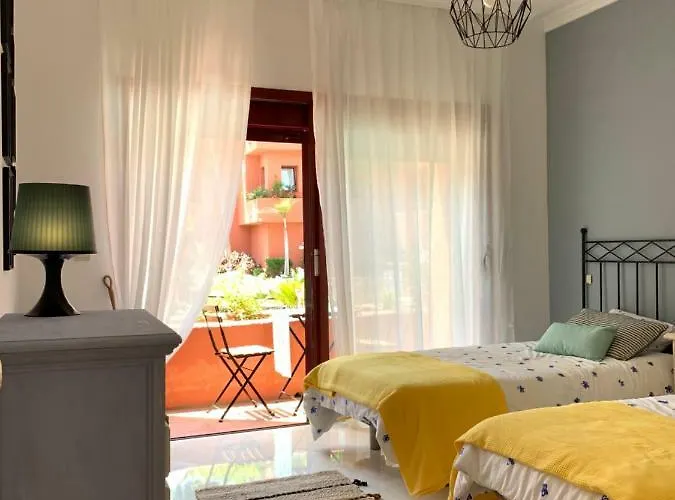 Апартаменты Beachside In Марбелья