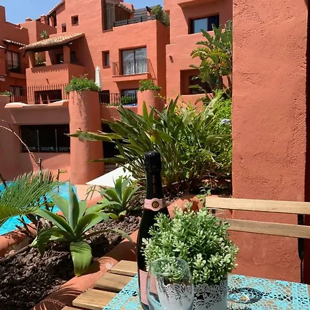 Beachside In マルベーリャ